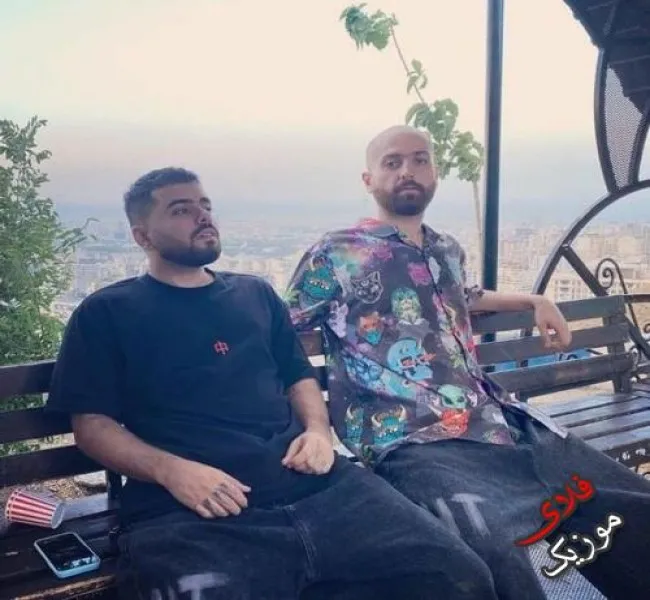 دانلود ریمیکس پلیس کثیف وسط لابی چی میکنه خالیم و اصلی هیپهاپولوژیست دانلود ریمیکس پلیس کثیف وسط لابی چی میکنه خالیم و اصلی هیپهاپولوژیست