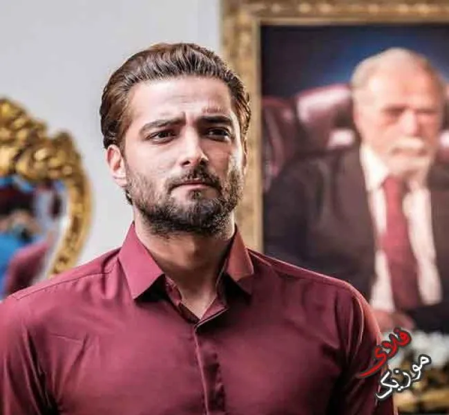 دانلود آهنگ چرا ظرف مرا بشکست لیلی mp3 ماکان بند دانلود آهنگ چرا ظرف مرا بشکست لیلی mp3 ماکان بند