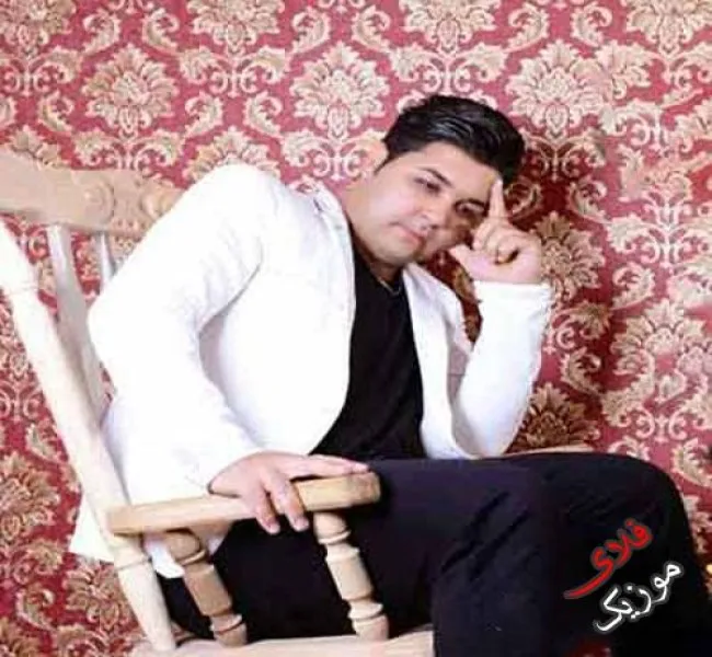 دانلود آهنگ حالا تو زیر خاکیو منم با خاطراتت وحید سدیدی دانلود آهنگ حالا تو زیر خاکیو منم با خاطراتت وحید سدیدی